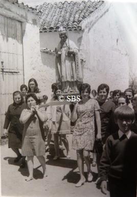 Procesión con el patrón San Urbán